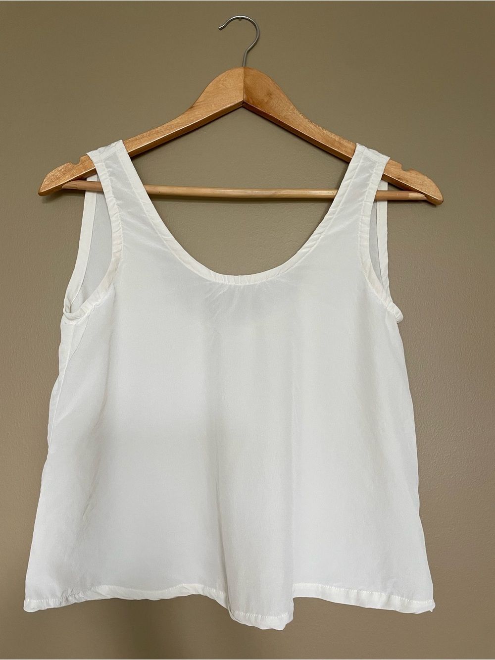 {Elizabeth Suzann} Ivory Ella Slip Tank in 100% Silk Crepe